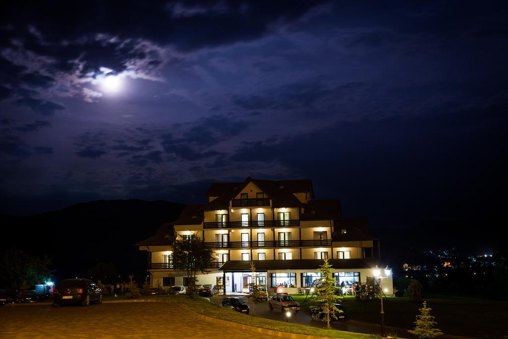 Hotel Toacabellevue グラ・フモアルルイ エクステリア 写真